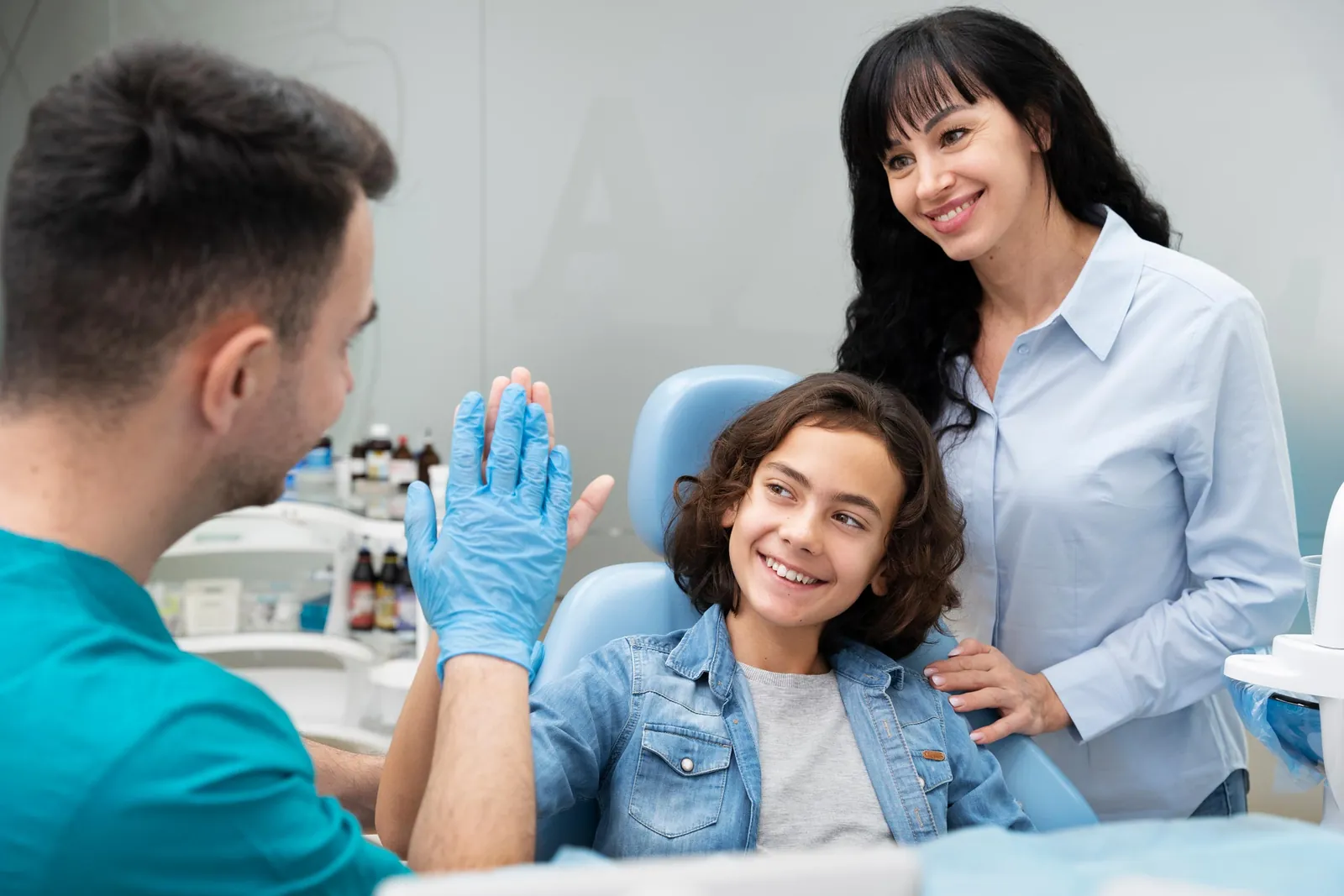 Family visiting a South Dental office